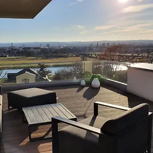 Mit Weitblick Apartment